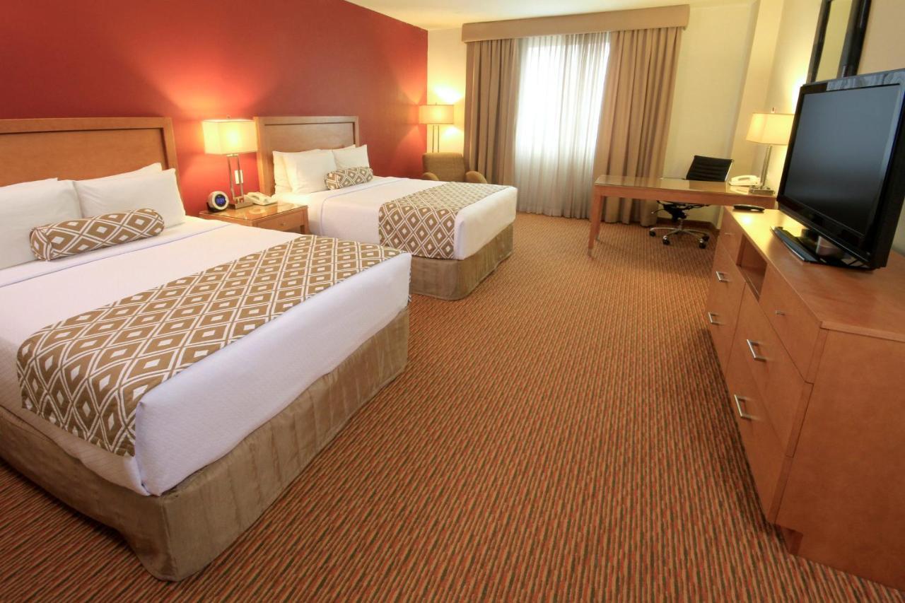 Готель Crowne Plaza Monterrey Aeropuerto By Ihg Екстер'єр фото